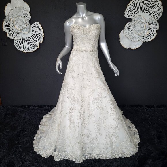 NWT~$1899~ESSENCE~SZ 4~IVORY STRAPLESS EMBELLISHED FIT & FLARE WEDDING DRESS - Picture 4 of 16
